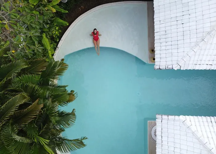 Villa Cocowhite